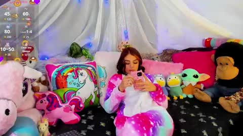 hello  Im Danni online show from 15, 11, 2025