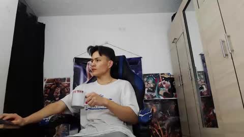 Snapshot of kanekixxxhot chatting on 21, 3, 2026 andres online show from 21, 3, 2026