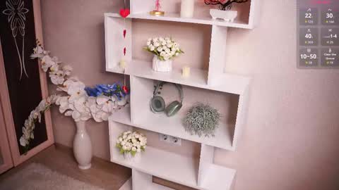 Alice online show from 25, 10, 2025