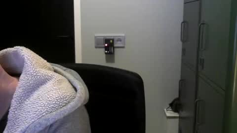 Robbie online show from 4, 1, 2025