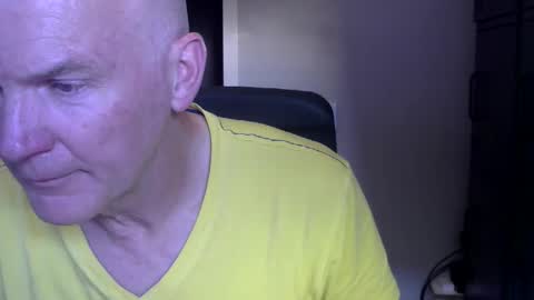 Snapshot of kapitein_rob chatting on 26, 4, 2026 Robbie online show from 26, 4, 2026