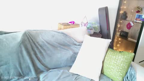 I am here around 5am GMT karathemagic online show from 22, 2, 2025