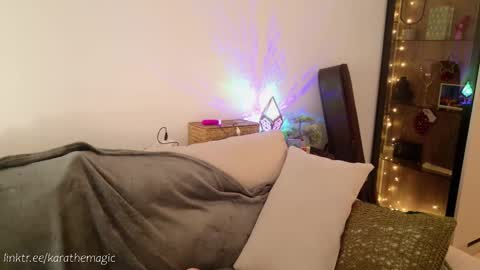 I am here around 5am GMT karathemagic online show from 22, 2, 2025