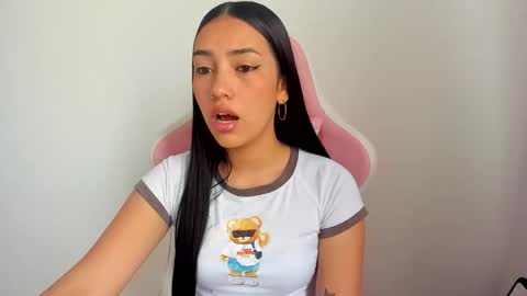 Snapshot of karely_sweet_ chatting on 8, 6, 2026 karely_sweet_ online show from 8, 6, 2026