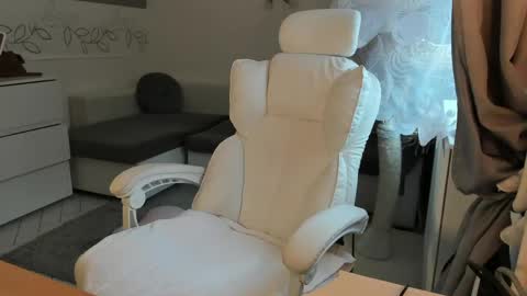 karen0092 online show from 19, 5, 2026