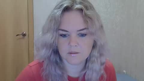 karennelsonx online show from 10, 9, 2025