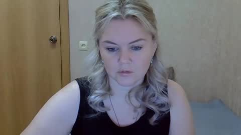 karennelsonx online show from 15, 1, 2026