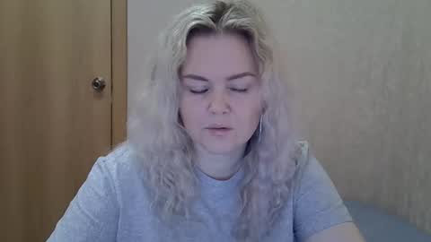 karennelsonx online show from 8, 2, 2026