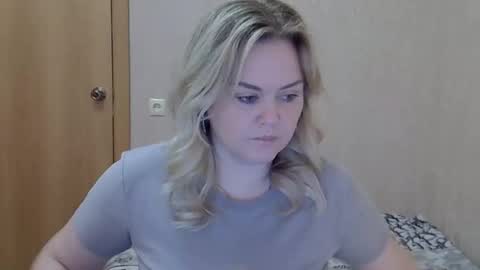 Snapshot of karennelsonx chatting on 21, 4, 2026 karennelsonx online show from 21, 4, 2026