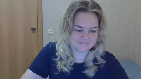 Snapshot of karennelsonx chatting on 18, 7, 2026 karennelsonx online show from 18, 7, 2026
