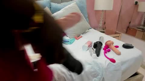 Snapshot of karina_mason chatting on 7, 6, 2026 Karina online show from 7, 6, 2026