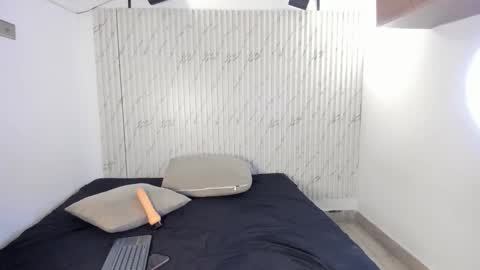 karinaaurora1 online show from 29, 10, 2025