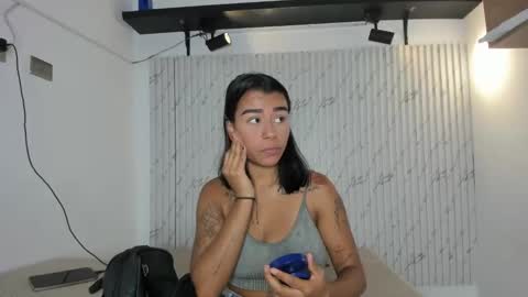 karinaaurora1 online show from 4, 11, 2025