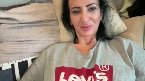 Snapshot of karinablair chatting on 31, 12, 2024 Karina online show from 31, 12, 2024