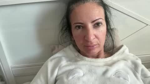 Snapshot of karinablair chatting on 24, 11, 2025 Karina online show from 24, 11, 2025