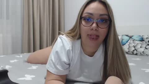 Karin online show from 14, 2, 2025