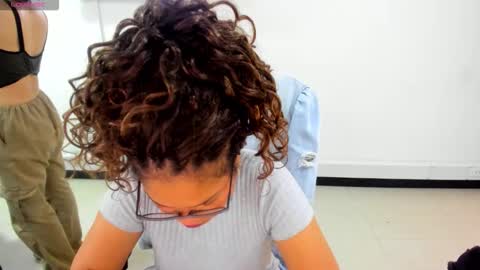 karla_cg online show from 22, 12, 2025