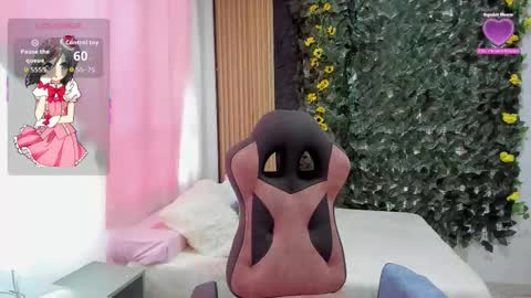 Snapshot of karla_charloby chatting on 5, 12, 2025 Karla online show from 5, 12, 2025