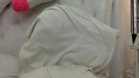 KARLA A online show from 26, 2, 2025