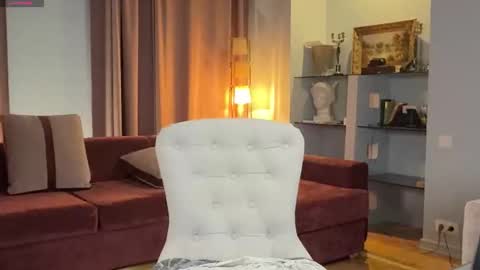 Karlos and Louis online show from 4, 2, 2026