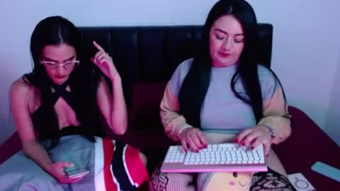 Snapshot of karlota_hank chatting on 18, 7, 2026 Karlis online show from 18, 7, 2026