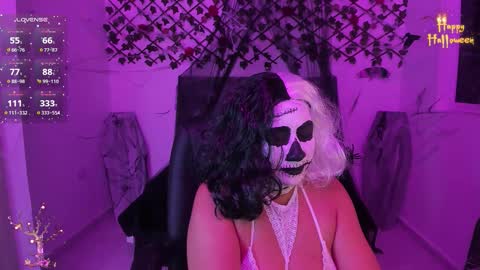 Snapshot of karly_closson chatting on 30, 10, 2025 Karly online show from 30, 10, 2025