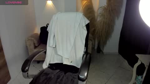 KARLYE online show from 6, 2, 2026