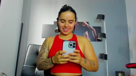   online show from 30, 12, 2024