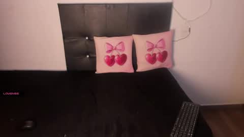 Snapshot of karol_say chatting on 12, 6, 2026 Karol Say online show from 12, 6, 2026