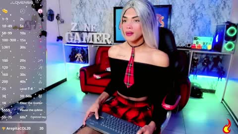 karol Vanessa   online show from 11, 4, 2026