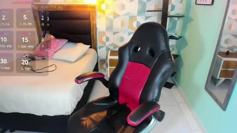 Snapshot of karolagrey chatting on 30, 5, 2026 karolagrey online show from 30, 5, 2026