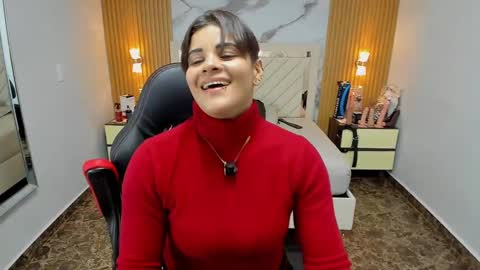 Karol and Luna online show from 11, 11, 2025