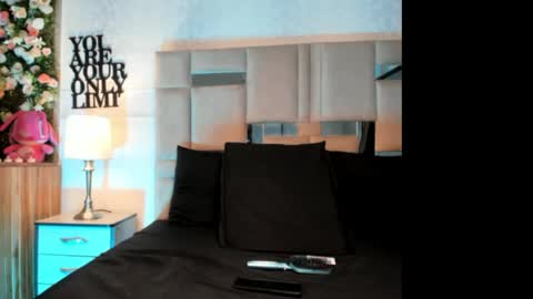 Snapshot of karolfoxxi__ chatting on 20, 5, 2026 karolfoxxi__ online show from 20, 5, 2026