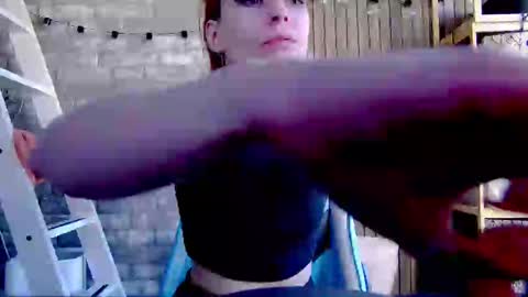Snapshot of karoline121 chatting on 6, 3, 2025 karoline121 online show from 6, 3, 2025