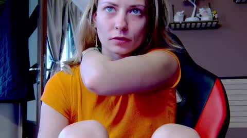 karoline121 online show from 14, 12, 2025