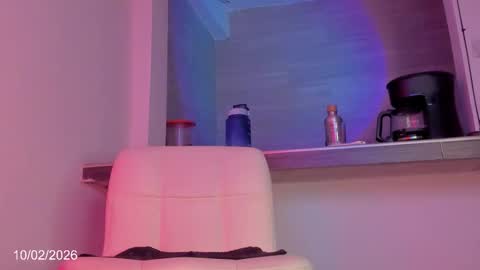 Karoline online show from 11, 2, 2026