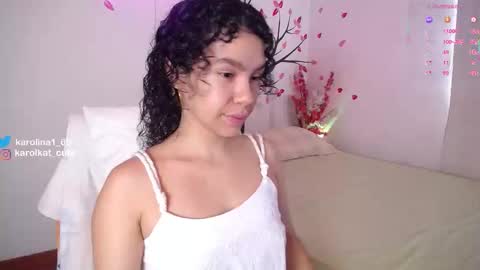 Snapshot of karolkat_1 chatting on 9, 11, 2025 Karolina 3 online show from 9, 11, 2025