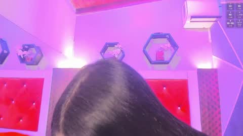Snapshot of karoll014 chatting on 14, 5, 2026 Karol online show from 14, 5, 2026