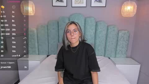 Karol Santos online show from 6, 12, 2024