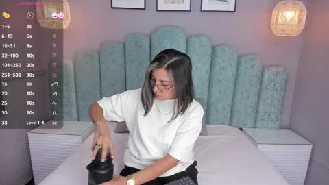 Karol Santos online show from 7, 12, 2024