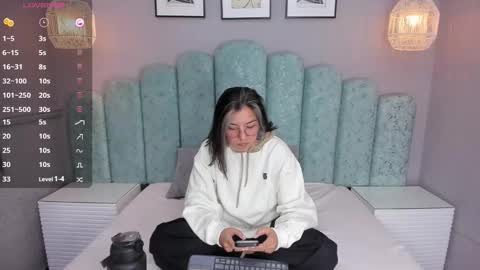 Karol Santos online show from 14, 12, 2024