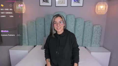 Karol Santos online show from 21, 12, 2024