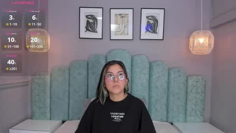 Karol Santos online show from 9, 3, 2025