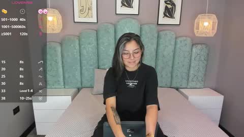 Karol Santos online show from 10, 9, 2025