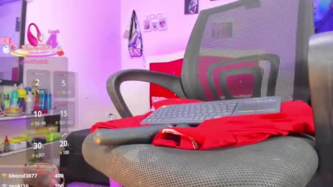 karol online show from 8, 3, 2025