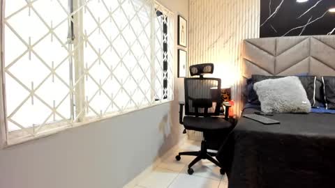 Snapshot of karollwestt chatting on 5, 5, 2026 My name is Miss Karol online show from 5, 5, 2026