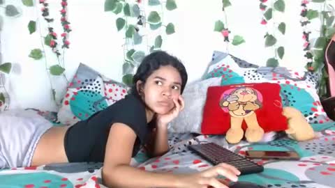 Snapshot of karolsweetvagi chatting on 25, 7, 2026 karol online show from 25, 7, 2026