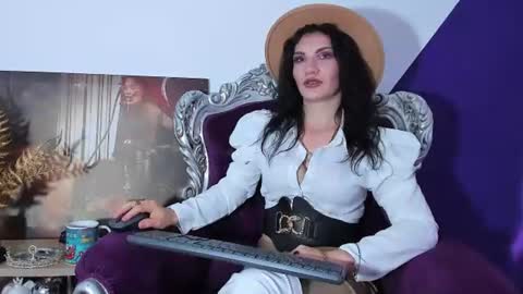 Snapshot of kasandrahayes chatting on 13, 6, 2026 Miss K. online show from 13, 6, 2026