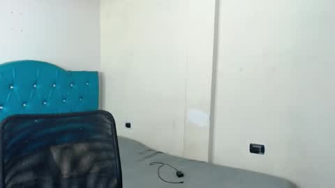 Snapshot of kassandraaa_ chatting on 29, 10, 2025 Kasandra  online show from 29, 10, 2025