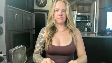 Snapshot of kassykitty29 chatting on 23, 7, 2026 Kitty Kat online show from 23, 7, 2026